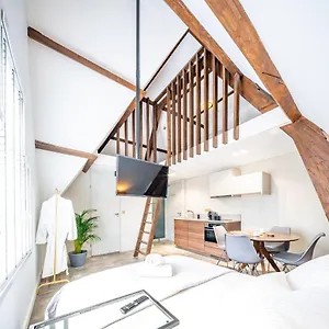 New Family Penthouse 7min From Rotterdam Station Floor App4 Bed & Breakfast Schiedam